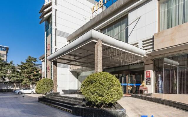 Yibin Hotel
