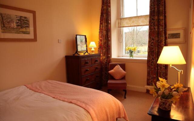 Inverawe Cottages