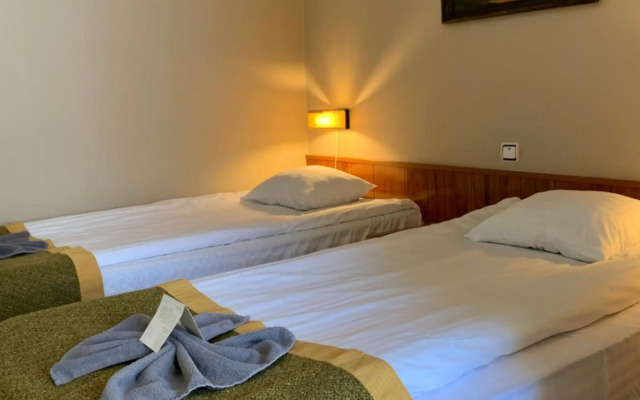 NB Hotel