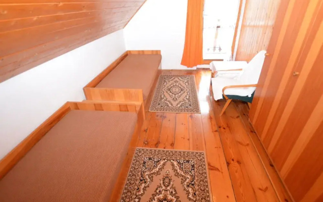 Charming Chalet in Cervená Recice With Fireplace