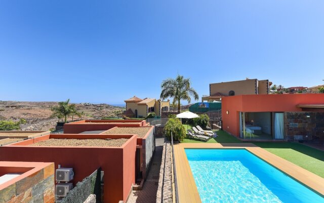 Par 4 Villa 16 Salobre Golf Holiday Rental