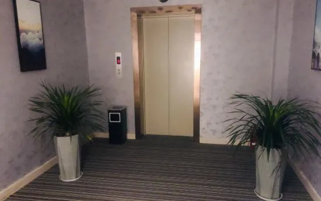 Junyi Chain Hotel (Jintan Xintiandi)