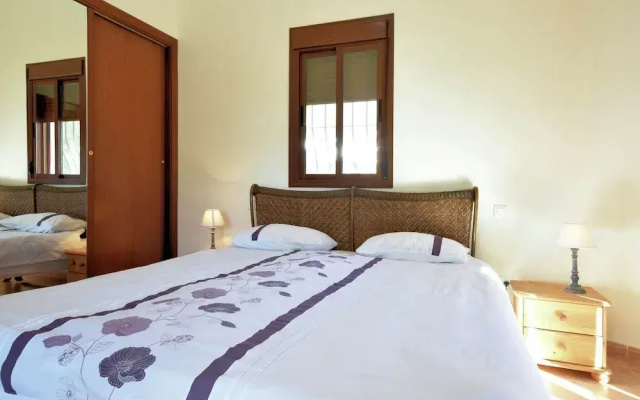 Comfortable Luxury Villa With Private Swimming Pool