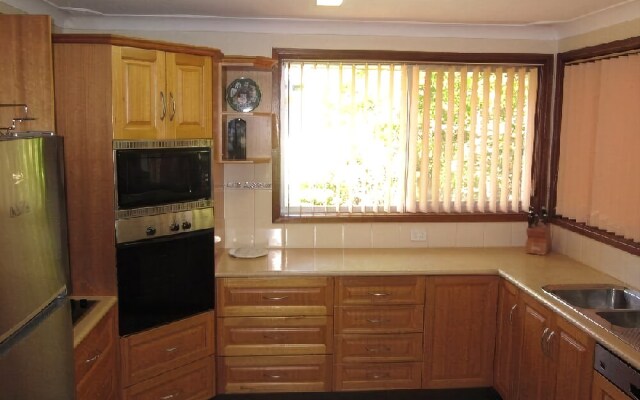 Wemberley LakeHouse