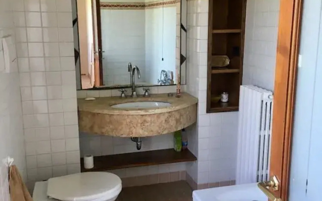 Yogalujah Holistic B&B