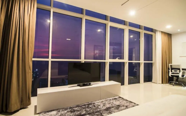 Platinum One Suites - 3 Bedroom