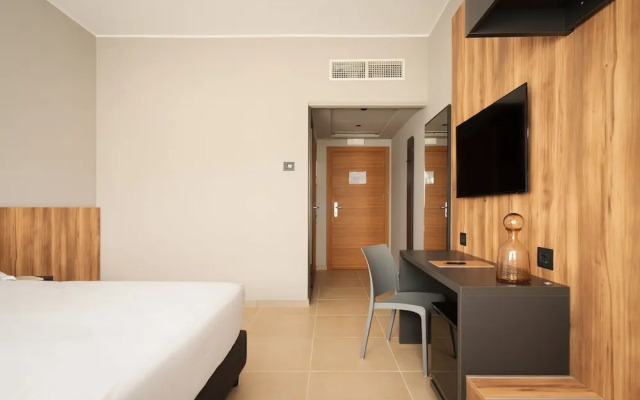 Mood Hotel