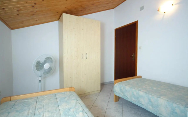Apartment Grebastica 4867a