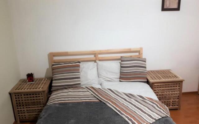 2H Apartment