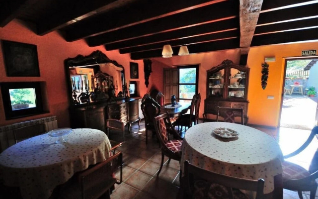 Sobrefuentes Casa De Aldea
