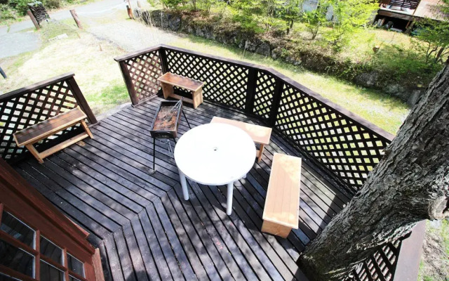 Yamanaka-lake log house HS2