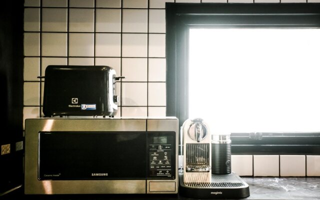L'atelier Poshtel Phuket Hostel