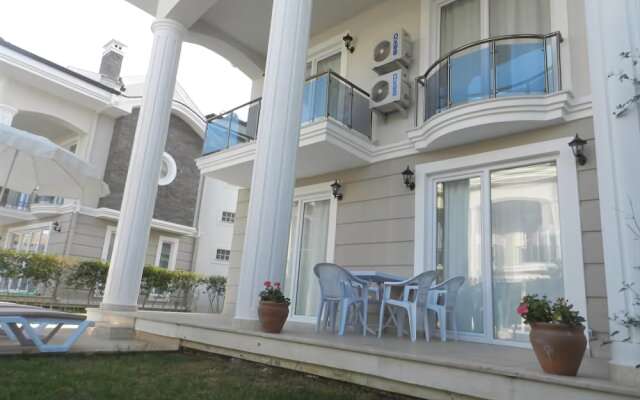 New Age Beach Breeze Luxury Villas