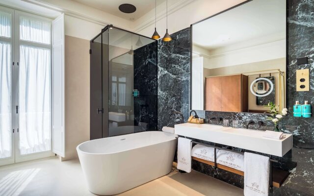 Palacio Gran Vía, a Royal Hideaway Hotel