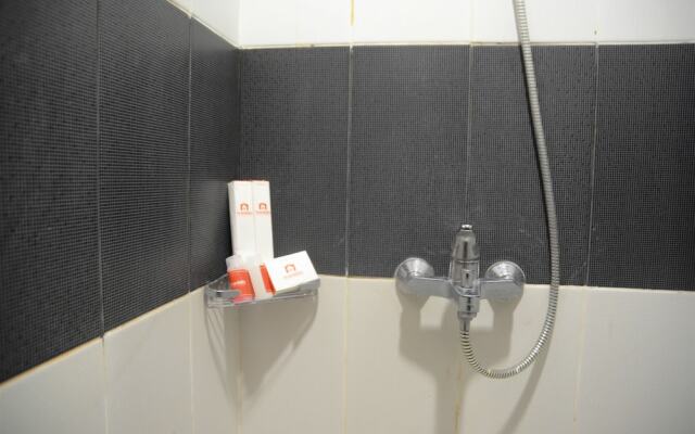 Gorgeous Studio Cinere Bellevue Apartment