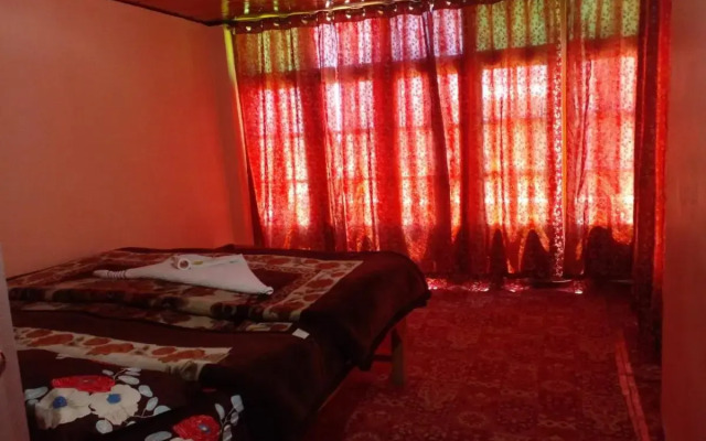Crean Guest House