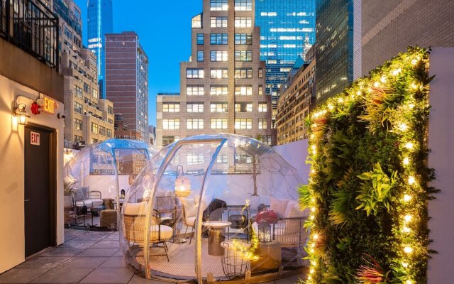 Little Charlie Hotel