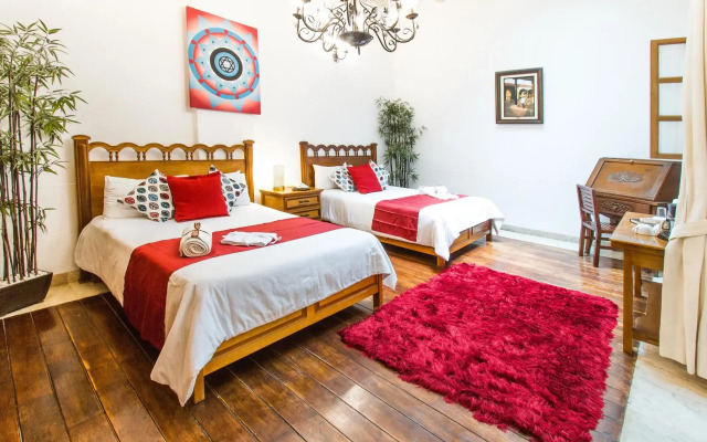 Dos Patios Querétaro Curamoria Collection