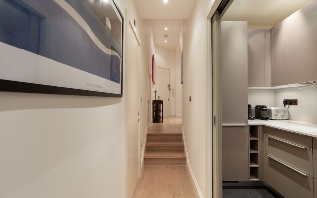 2 Bdr South Kensington by the Residences
