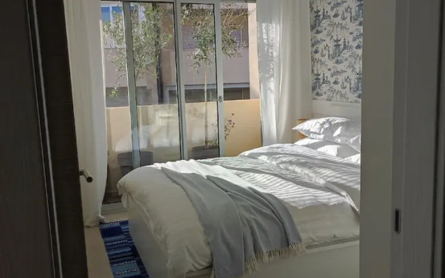 Salt Apartment