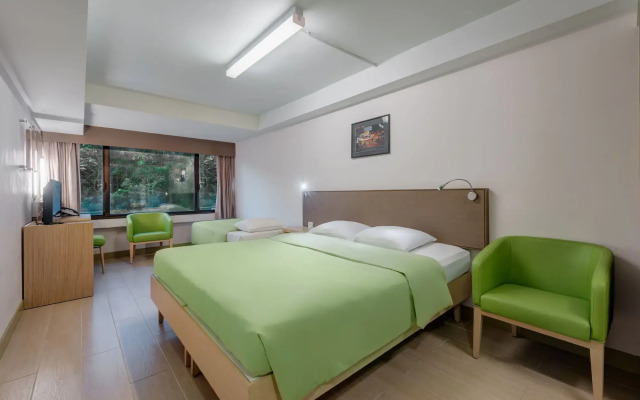 YHA Mei Ho House Youth Hostel