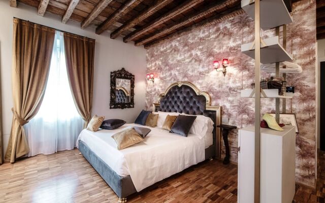 Aurum - Como Luxury Suites