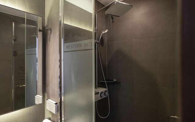 Ocean View Rooftop Barbecue Incheon Yeongjongdo Inter Hotel