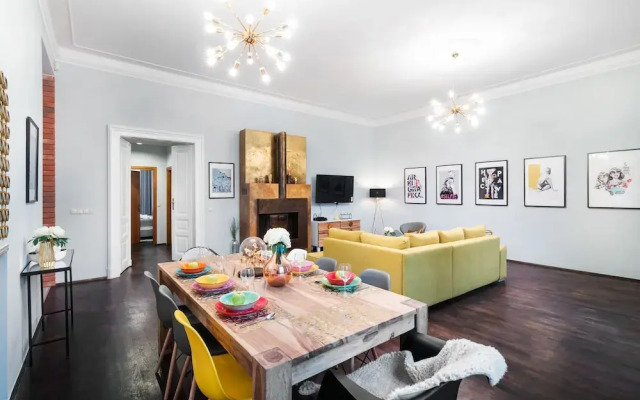 KrakowLiving - Sarego Apartment