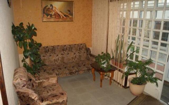 Guest House Romanovykh Victoria
