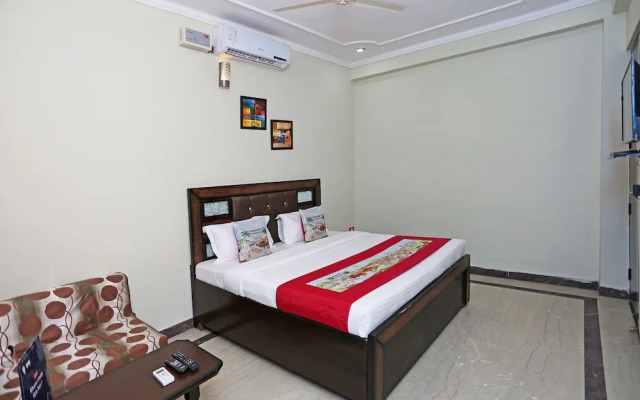 OYO 9274 Homey Stay Suites