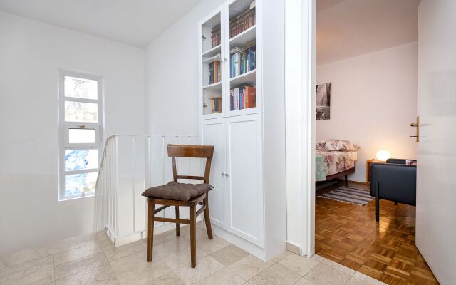 Apartment Sjajna - garden: A1 Jelsa, Island Hvar