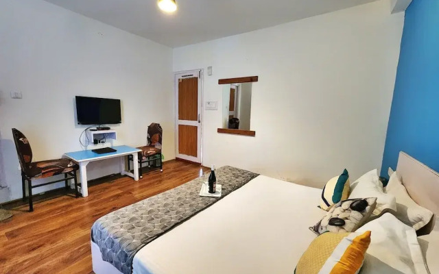 Page 3 - Riverside Rooms & Bar