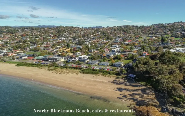 Relax Away - Family Get Away By The Sea