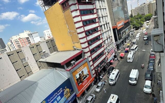 Grand Clover Otel