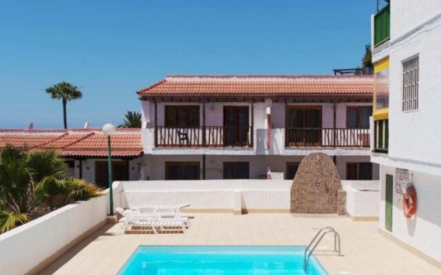Apartamentos La Galea
