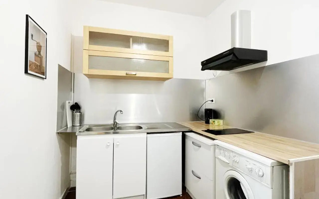 #702 Studio cosy à proximité de Paris 20ème