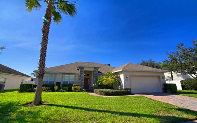 Charleston Manor by Florida Spirit