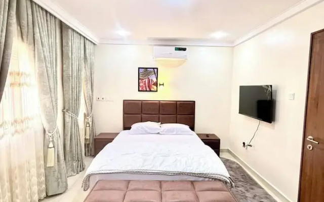 Declans Apartment