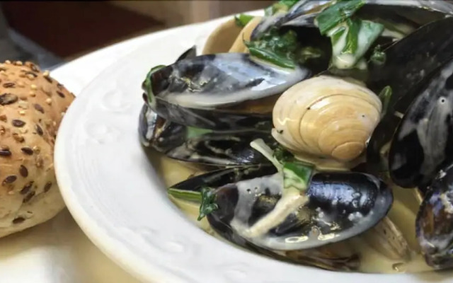 The Original Rosslyn Hotel