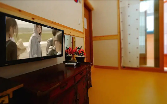 Beautiful House Hanok Stay