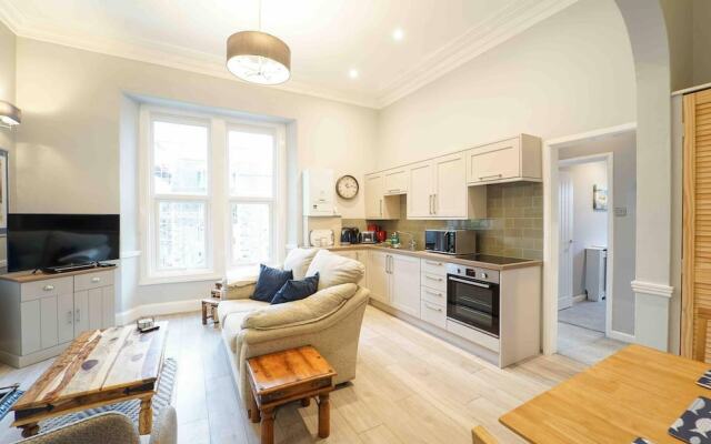 Beautiful 2-bed Apartment in Weston-super-mare