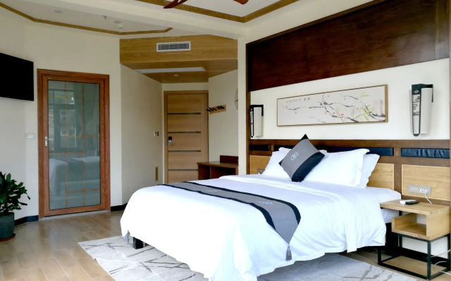 The Bamboo Leaf Yangshuo