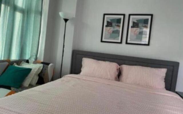 F-10C Parkside Villas