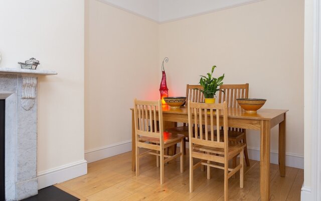 1 Bedroom Flat In Belsize Park