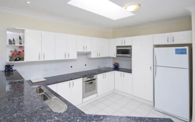 Magnus Pines, Unit 10/52 Magnus Street