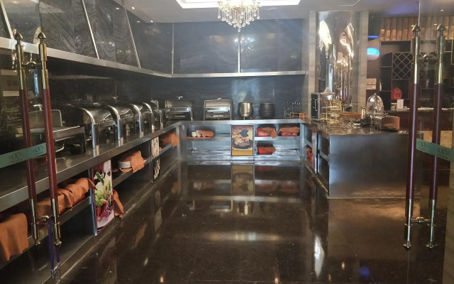 Xinjiang Hotel Heyuan