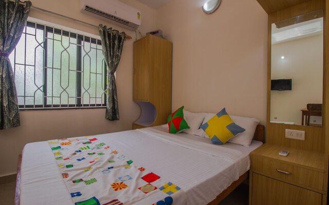 OYO 17244 Home Sunset View Stay Anjuna Beach