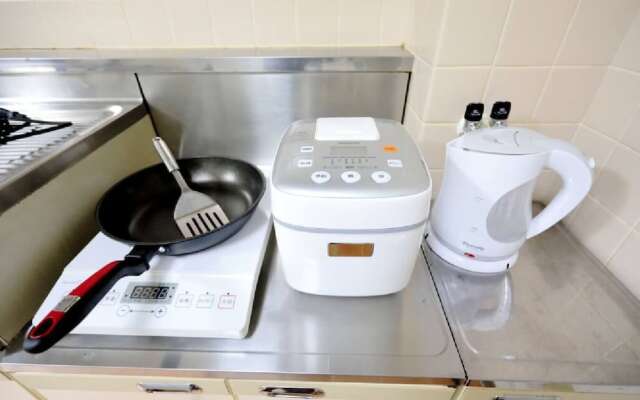 Mansion Pasture TSUKISAMU Fukuzumi