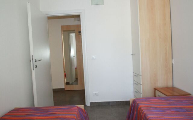 Villa Pineta Apartments