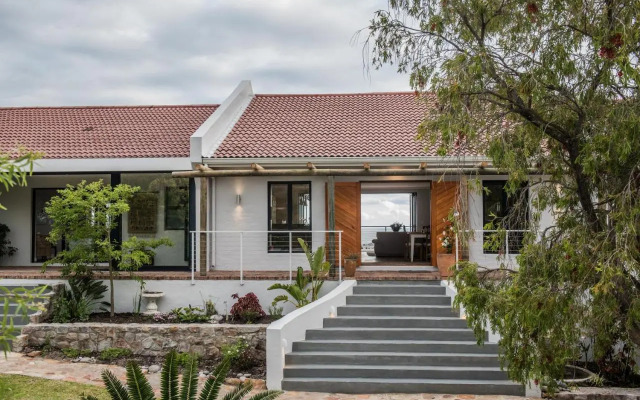 Ridge House